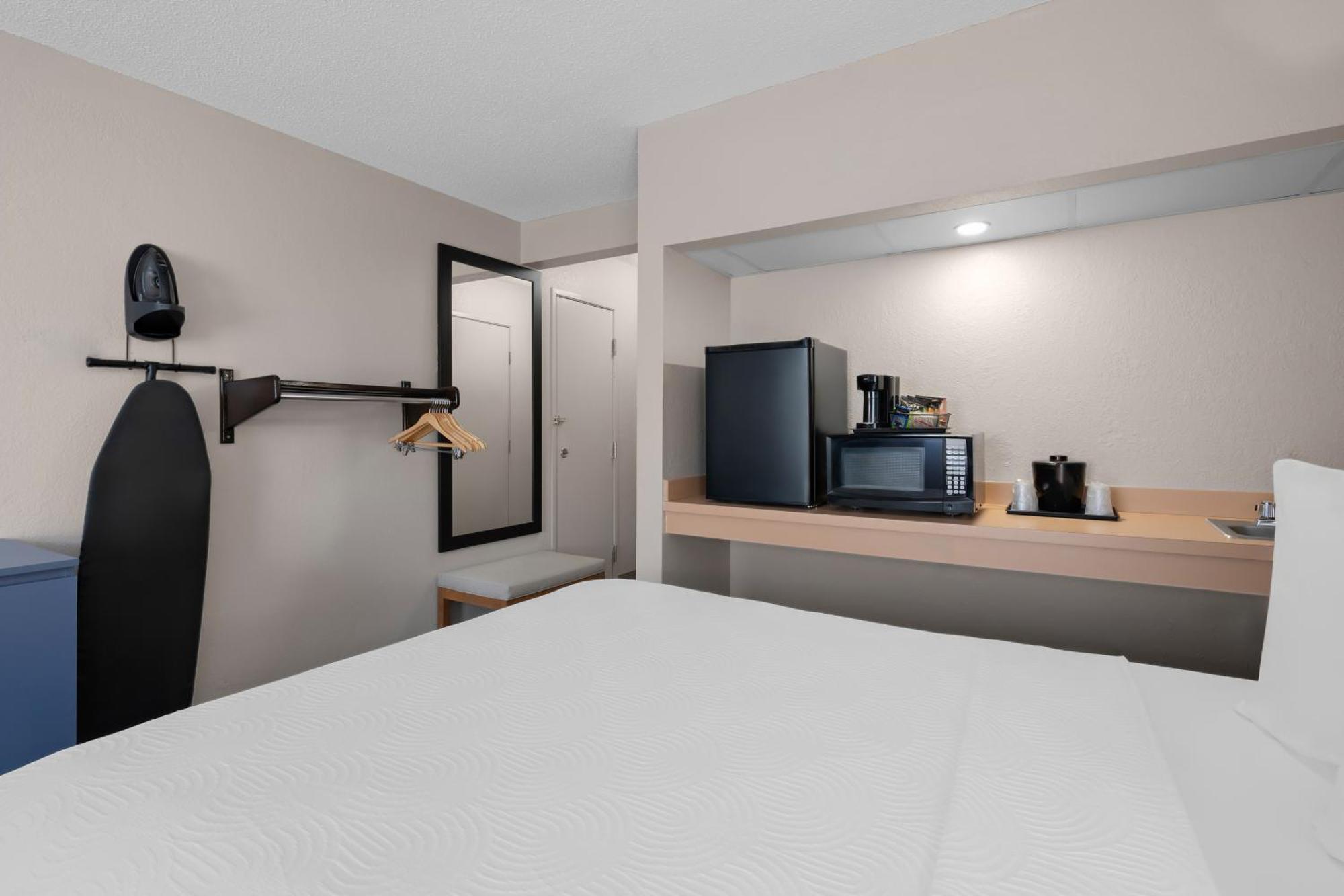 Country Inn & Suites By Radisson, Coon Rapids, Mn Екстериор снимка