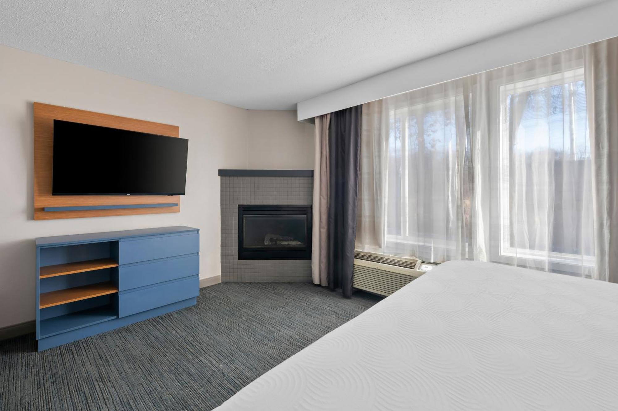 Country Inn & Suites By Radisson, Coon Rapids, Mn Екстериор снимка