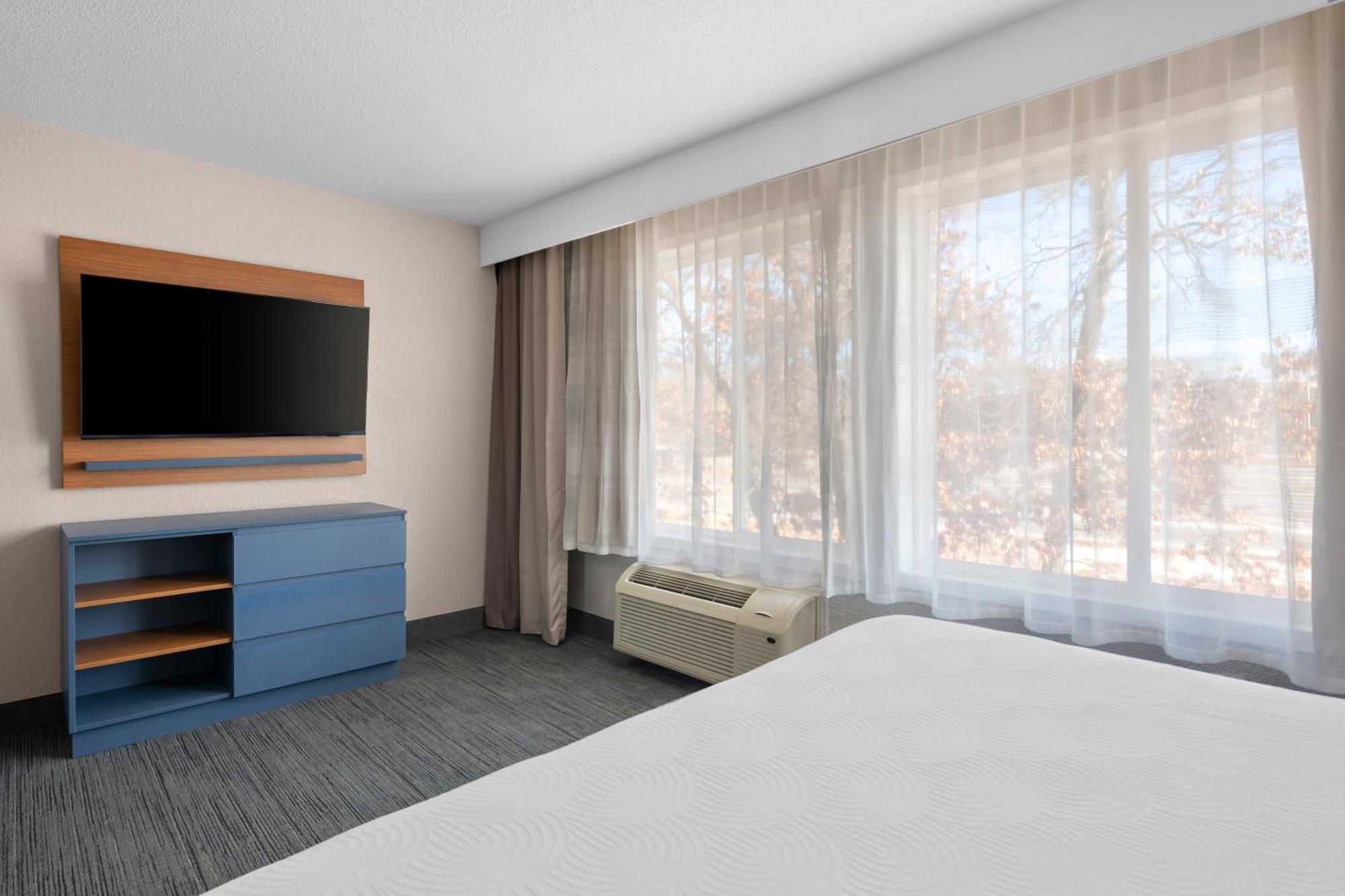 Country Inn & Suites By Radisson, Coon Rapids, Mn Екстериор снимка